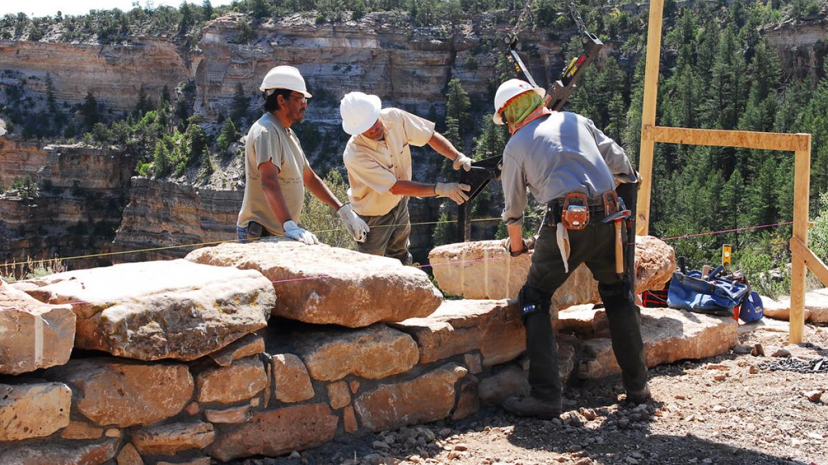 Picture of Masonry Workers